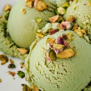 Pistache verte & Huile parfumée à la guimauve