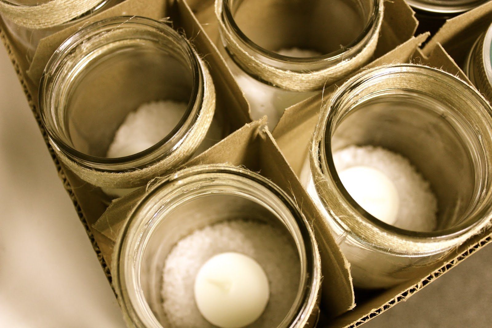 A Guide for Selecting the Right Soy Wax for Making Candles