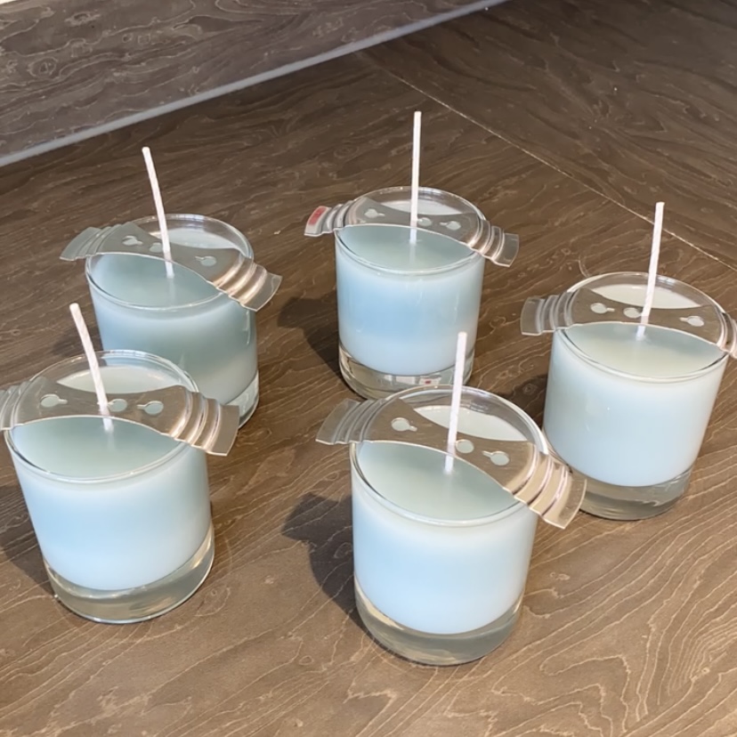 How To Make Candy Cane swirl candles - Cosy Owl