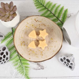 Sandalwood & Myrrh Wax Melt Making Kit